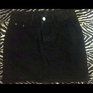 SHEIN denim skirt Size:medium Color:black